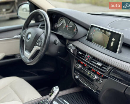 Серый БМВ Х5, объемом двигателя 2.99 л и пробегом 177 тыс. км за 29500 $, фото 21 на Automoto.ua