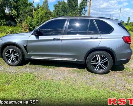 Серый БМВ Х5, объемом двигателя 3 л и пробегом 308 тыс. км за 28000 $, фото 4 на Automoto.ua