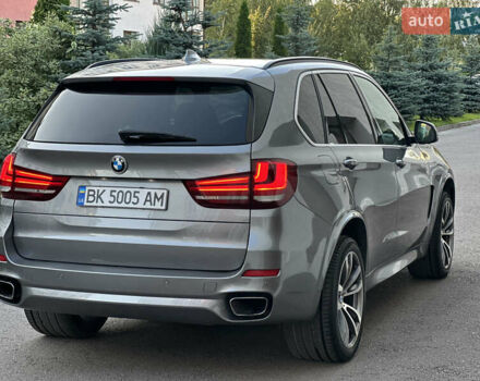 Серый БМВ Х5, объемом двигателя 2.99 л и пробегом 256 тыс. км за 30500 $, фото 12 на Automoto.ua