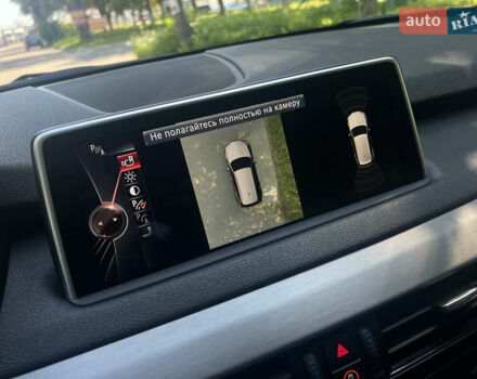 Сірий БМВ Х5, об'ємом двигуна 2 л та пробігом 196 тис. км за 26500 $, фото 11 на Automoto.ua