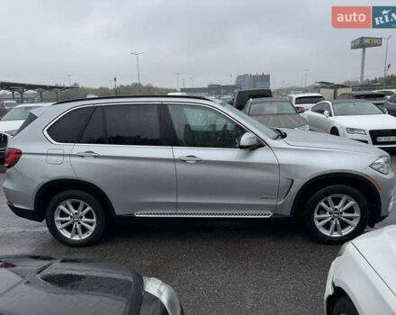 Сірий БМВ Х5, об'ємом двигуна 3 л та пробігом 240 тис. км за 15400 $, фото 5 на Automoto.ua