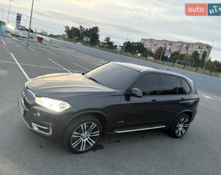 Сірий БМВ Х5, об'ємом двигуна 3 л та пробігом 244 тис. км за 19900 $, фото 12 на Automoto.ua