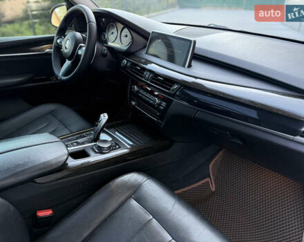 Сірий БМВ Х5, об'ємом двигуна 3 л та пробігом 205 тис. км за 19900 $, фото 34 на Automoto.ua