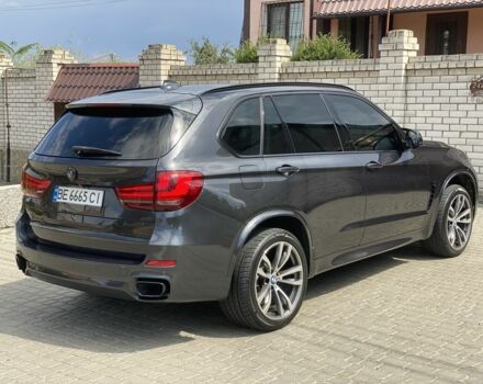 Серый БМВ Х5, объемом двигателя 2 л и пробегом 232 тыс. км за 27000 $, фото 5 на Automoto.ua