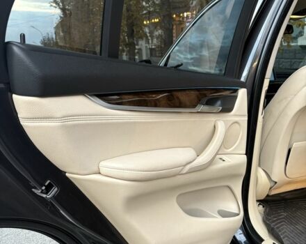 БМВ Х5 2014 в Днепре (Днепропетровске) на Automoto.ua Серый БМВ Х5, объемом двигателя 3 л и пробегом 240 тыс. км за 25000 $, фото 10 на Automoto.ua