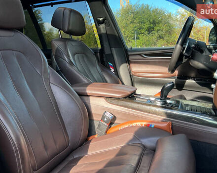 Серый БМВ Х5, объемом двигателя 2.98 л и пробегом 143 тыс. км за 28200 $, фото 19 на Automoto.ua