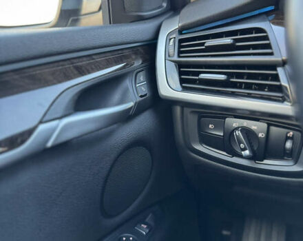 Серый БМВ Х5, объемом двигателя 2.98 л и пробегом 224 тыс. км за 17999 $, фото 22 на Automoto.ua