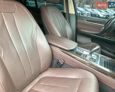 Серый БМВ Х5, объемом двигателя 2 л и пробегом 206 тыс. км за 26890 $, фото 27 на Automoto.ua