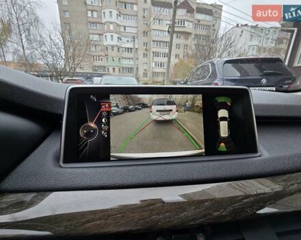 Сірий БМВ Х5, об'ємом двигуна 2.99 л та пробігом 214 тис. км за 25750 $, фото 15 на Automoto.ua