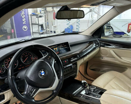 Сірий БМВ Х5, об'ємом двигуна 2.98 л та пробігом 162 тис. км за 24200 $, фото 7 на Automoto.ua