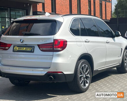 Серый БМВ Х5, объемом двигателя 3 л и пробегом 303 тыс. км за 21700 $, фото 5 на Automoto.ua