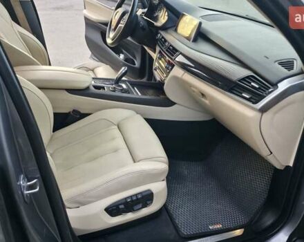 Серый БМВ Х5, объемом двигателя 2.98 л и пробегом 148 тыс. км за 26000 $, фото 29 на Automoto.ua