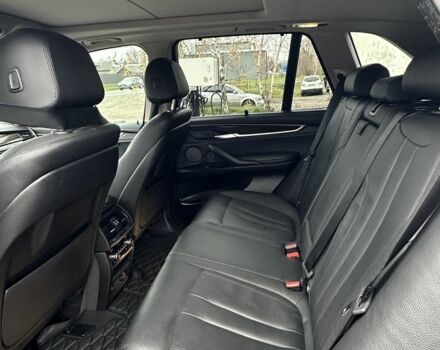 Серый БМВ Х5, объемом двигателя 3 л и пробегом 260 тыс. км за 30999 $, фото 8 на Automoto.ua