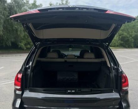 Серый БМВ Х5, объемом двигателя 2.99 л и пробегом 199 тыс. км за 33000 $, фото 7 на Automoto.ua