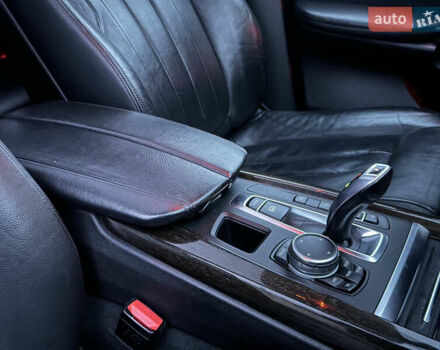 Серый БМВ Х5, объемом двигателя 3 л и пробегом 198 тыс. км за 25999 $, фото 98 на Automoto.ua