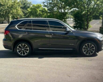 Серый БМВ Х5, объемом двигателя 3 л и пробегом 78 тыс. км за 14600 $, фото 2 на Automoto.ua