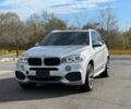 Сірий БМВ Х5, об'ємом двигуна 3 л та пробігом 78 тис. км за 16100 $, фото 2 на Automoto.ua
