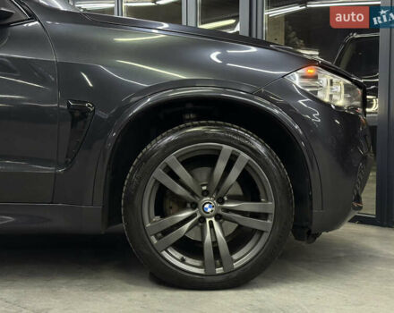 Серый БМВ Х5, объемом двигателя 2.98 л и пробегом 212 тыс. км за 22900 $, фото 4 на Automoto.ua