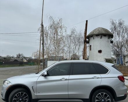 Серый БМВ Х5, объемом двигателя 3 л и пробегом 260 тыс. км за 30999 $, фото 14 на Automoto.ua