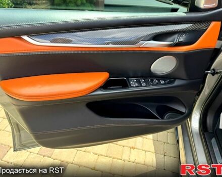 Серый БМВ Х5, объемом двигателя 4.4 л и пробегом 137 тыс. км за 51500 $, фото 4 на Automoto.ua