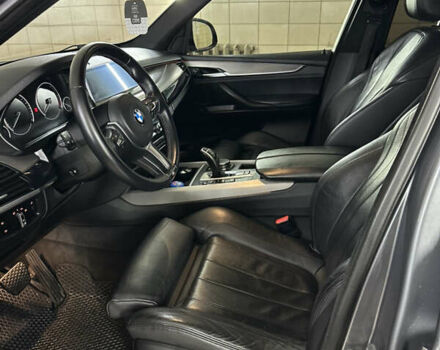 Сірий БМВ Х5, об'ємом двигуна 2.99 л та пробігом 140 тис. км за 38999 $, фото 9 на Automoto.ua