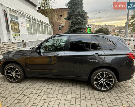 Серый БМВ Х5, объемом двигателя 3 л и пробегом 138 тыс. км за 23000 $, фото 4 на Automoto.ua