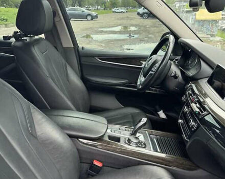 Сірий БМВ Х5, об'ємом двигуна 2 л та пробігом 150 тис. км за 23700 $, фото 9 на Automoto.ua