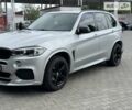 Сірий БМВ Х5, об'ємом двигуна 2 л та пробігом 179 тис. км за 28500 $, фото 1 на Automoto.ua