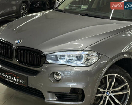 Серый БМВ Х5, объемом двигателя 2 л и пробегом 109 тыс. км за 29799 $, фото 1 на Automoto.ua