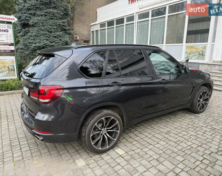 Серый БМВ Х5, объемом двигателя 3 л и пробегом 138 тыс. км за 23000 $, фото 3 на Automoto.ua