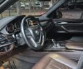 Серый БМВ Х5, объемом двигателя 3 л и пробегом 252 тыс. км за 21900 $, фото 12 на Automoto.ua