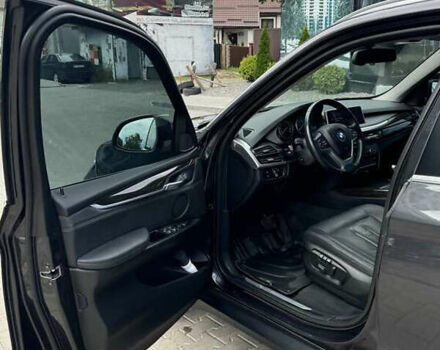 Сірий БМВ Х5, об'ємом двигуна 2 л та пробігом 150 тис. км за 23700 $, фото 3 на Automoto.ua