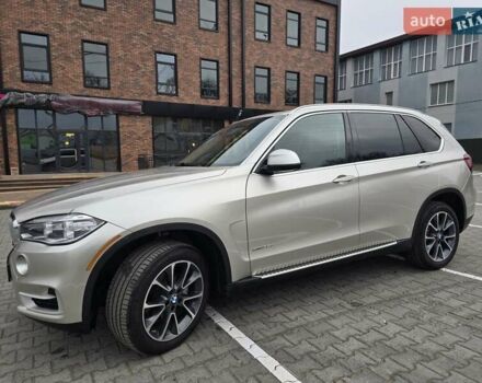 Сірий БМВ Х5, об'ємом двигуна 2.99 л та пробігом 214 тис. км за 25750 $, фото 7 на Automoto.ua