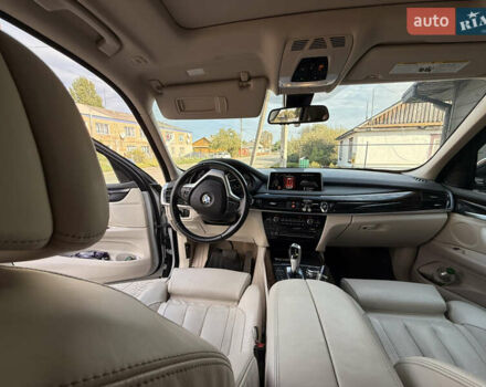 Серый БМВ Х5, объемом двигателя 2.98 л и пробегом 177 тыс. км за 25500 $, фото 13 на Automoto.ua