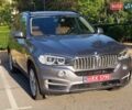 Серый БМВ Х5, объемом двигателя 2 л и пробегом 170 тыс. км за 23999 $, фото 11 на Automoto.ua
