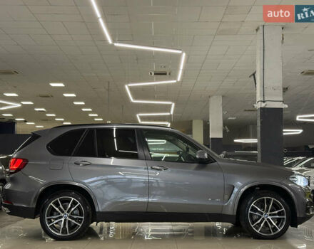 Серый БМВ Х5, объемом двигателя 2 л и пробегом 109 тыс. км за 29799 $, фото 8 на Automoto.ua