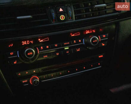 Сірий БМВ Х5, об'ємом двигуна 2.98 л та пробігом 208 тис. км за 21900 $, фото 32 на Automoto.ua