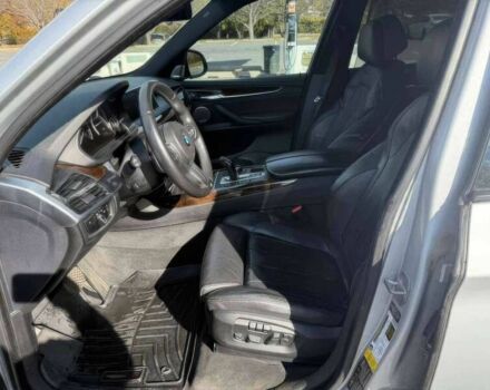 Сірий БМВ Х5, об'ємом двигуна 3 л та пробігом 78 тис. км за 16100 $, фото 7 на Automoto.ua