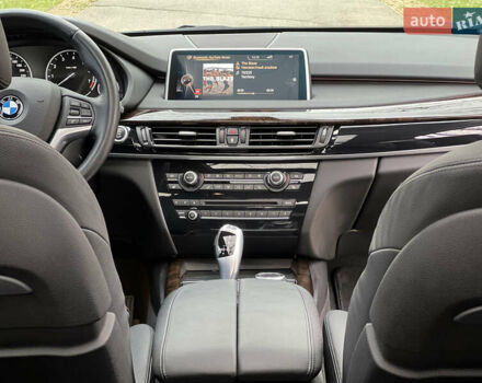 Серый БМВ Х5, объемом двигателя 2.98 л и пробегом 150 тыс. км за 24500 $, фото 23 на Automoto.ua