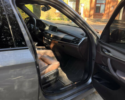 Серый БМВ Х5, объемом двигателя 2.99 л и пробегом 314 тыс. км за 28000 $, фото 106 на Automoto.ua