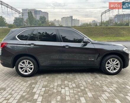 Серый БМВ Х5, объемом двигателя 3 л и пробегом 222 тыс. км за 31500 $, фото 10 на Automoto.ua