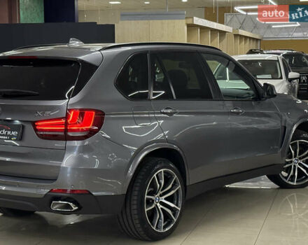 Серый БМВ Х5, объемом двигателя 2 л и пробегом 109 тыс. км за 29799 $, фото 10 на Automoto.ua