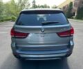Серый БМВ Х5, объемом двигателя 3 л и пробегом 80 тыс. км за 12500 $, фото 5 на Automoto.ua