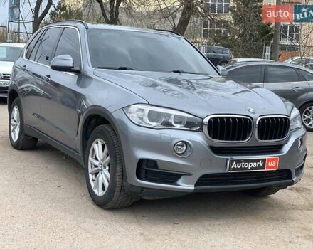 Серый БМВ Х5, объемом двигателя 2 л и пробегом 206 тыс. км за 26890 $, фото 2 на Automoto.ua