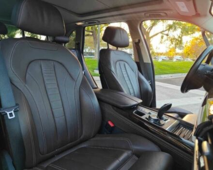 Серый БМВ Х5, объемом двигателя 3 л и пробегом 77 тыс. км за 14600 $, фото 9 на Automoto.ua