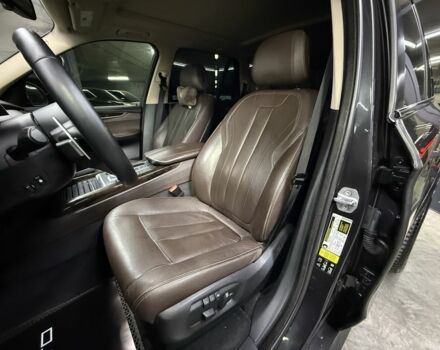 Сірий БМВ Х5, об'ємом двигуна 3 л та пробігом 212 тис. км за 21000 $, фото 16 на Automoto.ua