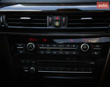 Сірий БМВ Х5, об'ємом двигуна 2.99 л та пробігом 146 тис. км за 29900 $, фото 18 на Automoto.ua