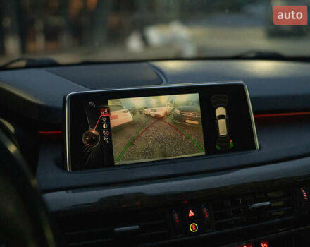 Сірий БМВ Х5, об'ємом двигуна 2.98 л та пробігом 208 тис. км за 21900 $, фото 30 на Automoto.ua