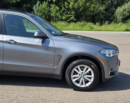Сірий БМВ Х5, об'ємом двигуна 3 л та пробігом 237 тис. км за 24900 $, фото 4 на Automoto.ua