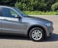 Сірий БМВ Х5, об'ємом двигуна 3 л та пробігом 237 тис. км за 24900 $, фото 4 на Automoto.ua